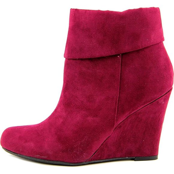 *SALE* Report Riko Women's  Ankle Boot Burgundy 8M--9429 - Picture 1 of 1